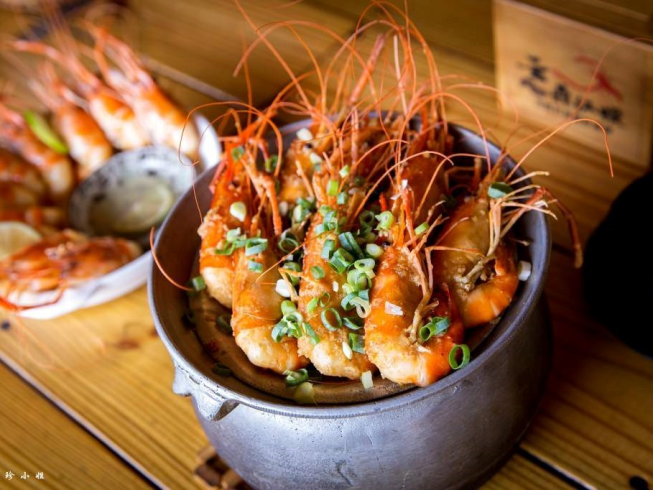 云鼎紅蝦活蝦料理餐飲連鎖