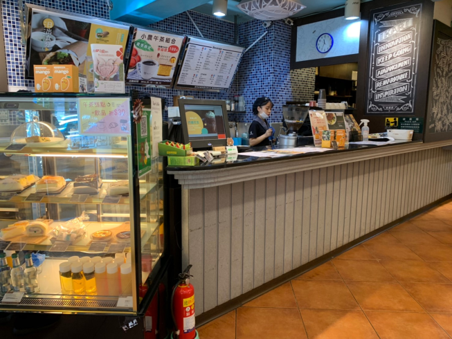 怡客咖啡-石牌捷運店