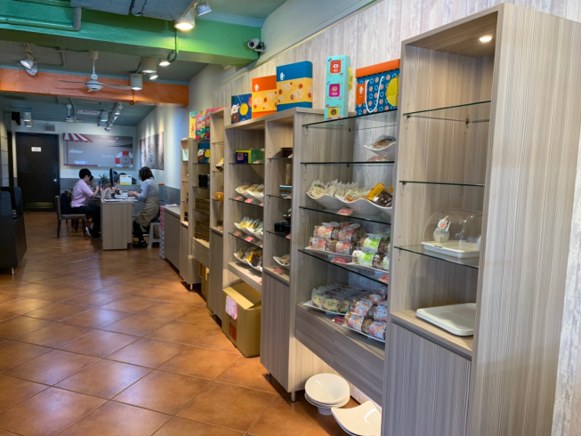 怡客咖啡-石牌捷運店