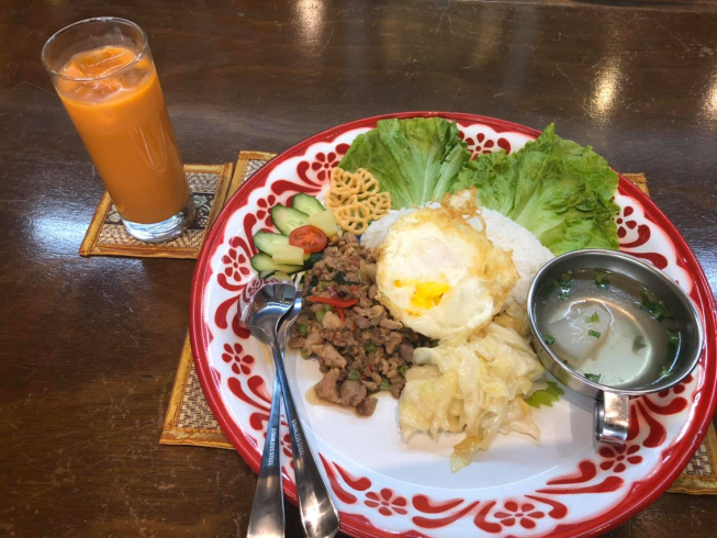 遊泰人泰式料理店